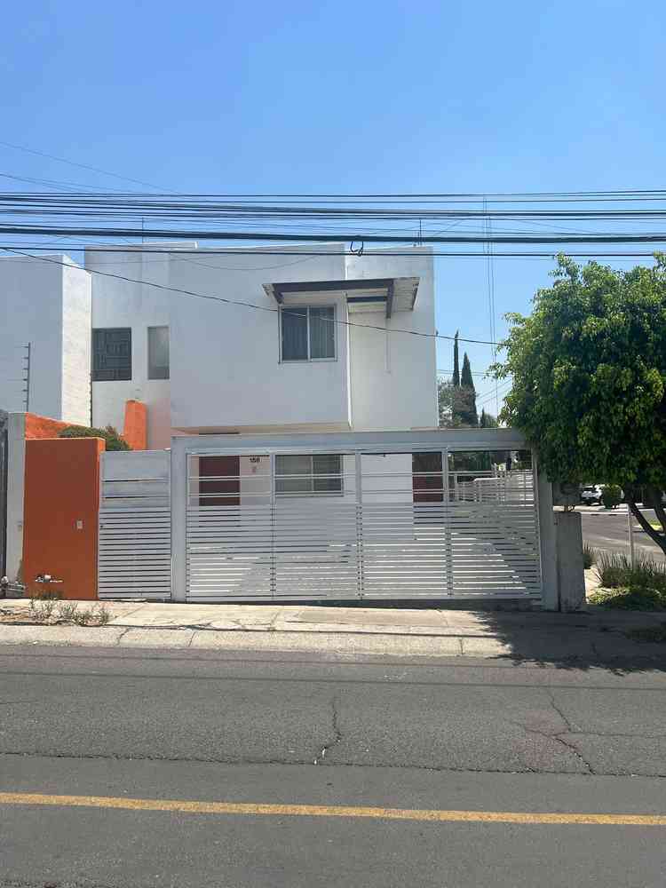 casa en renta calle hipico jocotan zapopan jalisco p71Vebm
